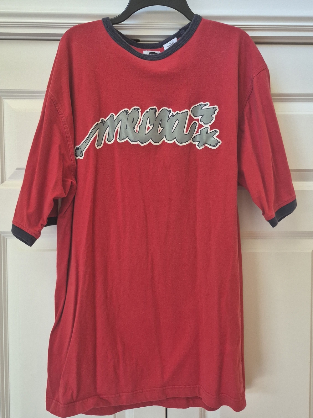 Vintage, streetwear,  Y2K, hip hop, Mecca red t-shirt with gray